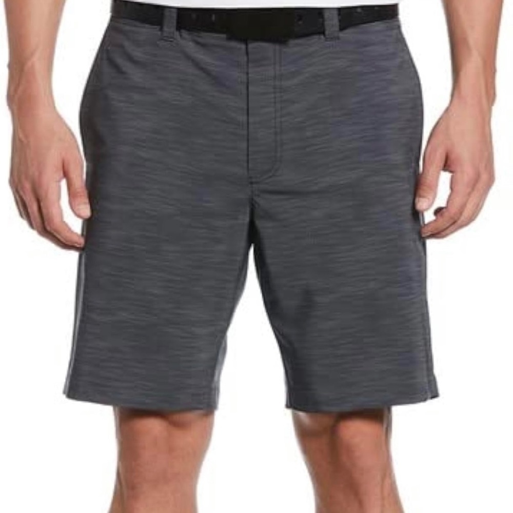 NEW - Callaway Men's Stretch Performance Short in Caviar - size 38​​